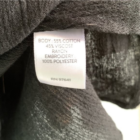 J Jill Embroidered Black Top - Picture 3 of 3